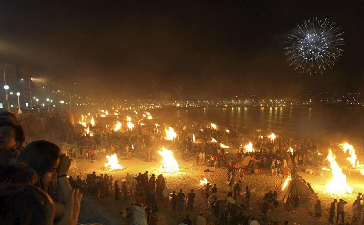 Málaga vuelve a celebrar la Noche de San Juan ¿qué actividades hay